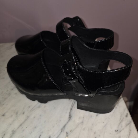 Tory Burch Lug Sole Patent Leather Clogs – Black – Size 8 - Picture 4 of 11